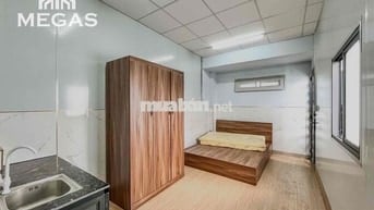 Đầy Đủ Nội Thất - Cửa Sổ, Ban Công - Ngay Lê Văn Khương _ Nhà máy bia