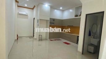 Cho thuê nhà 3 tầng 4pn/4wc hoà xuân sát võ chí công
