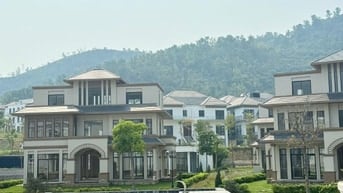 Nhà đẹp ngõ 43 Trung kính. 110 Trần duy hưng. 60m2 5 tầng. Mt 4.5m