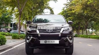 Toyota Fortuner 2.4G 4x2 AT 2019 - 78000 km
