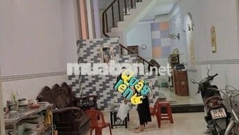 BÁN NHÀ 3 TẦNG GẦN LÊ VĂN QƯỚI HẺM XE TẢI