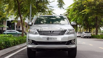 Toyota Fortuner 2.7V 4x2 AT 2014 - 120000 km