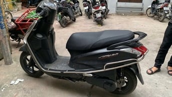 Bán xe Acruzo màu đen đời 2018, 1 chủ từ đầu ở Hà Nội giá 12,8 triệu