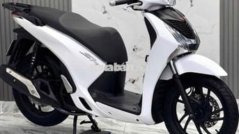 Sh 150 2016 bstp 9chủ máy zin nợ xấu trả 50% ạ