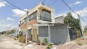 Nhà 2 mặt tiền. 1 Trệt 1 Lầu, Đường nhựa 10m. Full nội thất DTSD 200m2