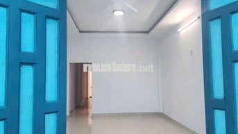 NHÀ DIỆN TÍCH 4*25, TRỆT LẦU, 3PN, SÂN XE HƠI, GẦN ỦY BAN THẠNH XUÂN