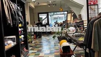 HẺM XE HƠI - XE HƠI NGỦ TRONG NHÀ   KHÁCH MUA VỪA Ở VỪA KINH DOANH .