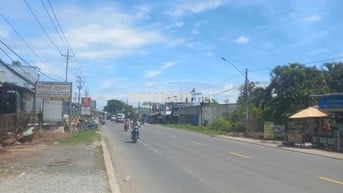 Kẹt tiền, cần bán mặt tiền Quốc lộ 53 Long Phước Long Hồ Vĩnh Long