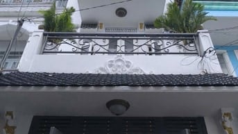 Bán nhà dt 52m2 đúc 4 tầng hẻm ô tô phường Hiệp Thành giá 4 tỷ 580.