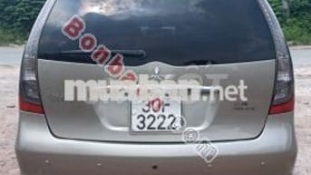 Mitsubishi Grandis 2.4 AT 2006 - màu bạc