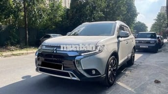 Mitsubishi Outlander sản xuất 2021