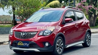 VinFast Fadil Plus 2021 - Màu đỏ - 3v5km