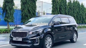 Kia Sedona 2019 Luxury D - 90000 km