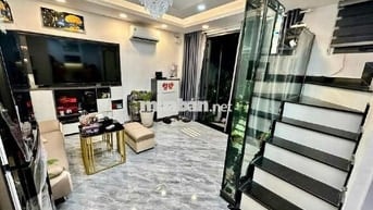 BẾN VÂN ĐỒN Q4- HẺM 6m- 23m2 - 2 TẦNG- GIÁ 4 TỶ NHỈNH