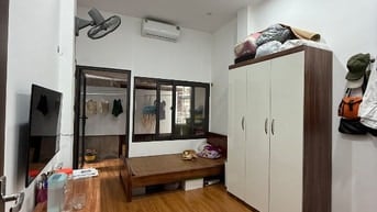 Nhà 5T vị trí đẹp sát Mp Giảng Võ hai mặt thoáng dt 25m mt 3m 