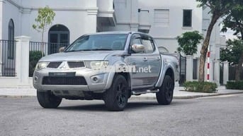 Mitsubishi Triton 2013 - Hai cầu số tự động