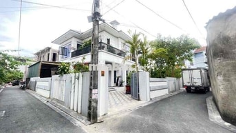 ĐƯỜNG TRẢI NHỰA OTO 7 CHỖ ĐỖ CỬA -150m RA TRỤC CHÍNH- HỒ ĐIỀU HOÀ - 20