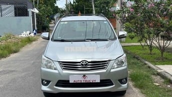 Toyota Innova 2012 E - 126000 km