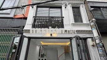 Bán Nhà Hẻm Xe Hơi Né Nhau- Sát Mặt Tiền