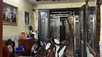 BÁN NHÀ PHỐ PHÙNG KHOANG,6tầng,9phòng,giá 8,7tỷ