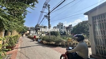 BÁN LÔ ĐẤT TẠI PHỐ KẺ VẼ, DIỆN TÍCH 44m2, GẦN TRƯỜNG CẤP 1 ĐÔNG NGẠC
