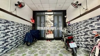 NHÀ PHỐ 3 TẦNG MẶT TIỀN HẺM LÊ VĂN LƯƠNG - GIÁ NHỈNH 12 TỶ