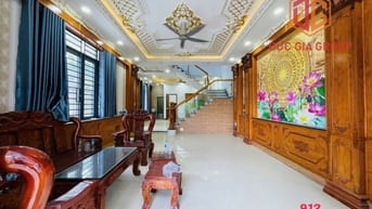 Cho thuê biệt thự 1T2L mới đẹp góc 2 mặt tiền khu dân cư Bửu Long