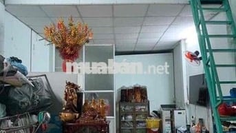BÌNH TÂN ‘ SÁT Chợ BÀ HOM  ‘ 40 m 2 TẦNG ‘ 4 x 10 m giá 3.2 tỷ TL ‘ HẺ