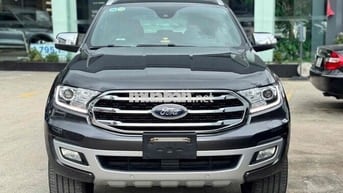 Cần bán Everest Titanium 2.0L Biturbo 2 cầu 2019