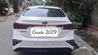 Kia Cerato 2019 1.6 AT Luxury -440tr