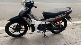 Honda wave blade 2021 mới 90% Bstp chính chủ