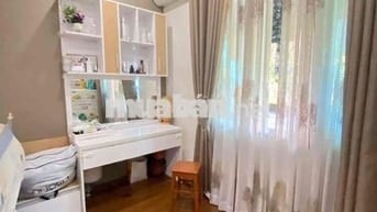 Bán nhà tập thể Vĩnh Phúc, căn góc 2 thoáng 90m 3 ngủ, full NT