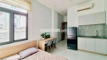 CĂN HỘ CÓ CỬA SỔ THOÁNG MÁT CÓ MÁY GIẶT RIÊNG NGAY TÂN BÌNH