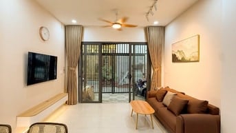 Cho thuê nhà đẹp,2 phòng ngủ, 1 trệt 1 lầu,PK,bếp,giá 16tr/tháng