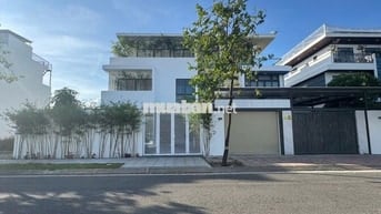 BIỆT THỰ SÂN VƯỜN KĐT MỸ VĨNH THÁI ĐẦY ĐỦ NỘI THẤT GIÁ 35 TRIỆU/THÁNG