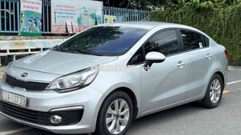 Kia Rio 2015 1.4 AT Sedan - 98000 km