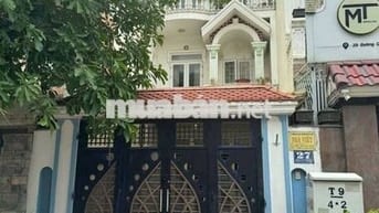 Cho thuê nhà 3 lầu 6 phòng ngủ trung tâm hành chính dĩ an HCM