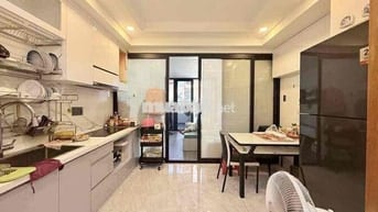 MẶT TIỀN KINH DOANH THÍCH QUẢNG ĐỨC - 60M2 - 5 TẦNG - 14.X TỶ
