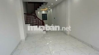 NHÀ 4 T – 39M² – Ô TÔ ĐỖ CỬA – GẦN KĐT HINODE – KIM CHUNG – GIÁ 4,7 TỶ