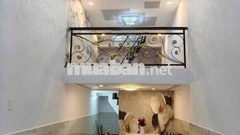NHÀ MỚI ĐẸP ĐƯỜNG VÕ VĂN KIỆT P1 Q5 2 LẦU CHO THUÊ GIÁ 14TR