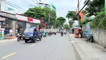 Mặt tiền nguyễn văn khối ngang  11m dài 45m
