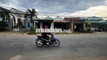 Bán nhà mặt tiền đường 821 (chính chủ)