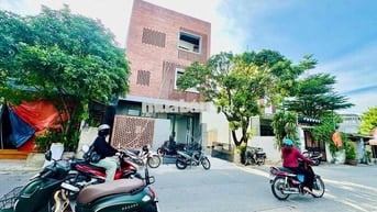 Mặt Tiền Bình Kỳ Hòa Quý.Đường 7m5 quy hoạch có lề mỗi bên 3m.