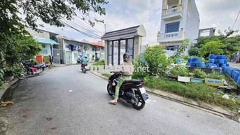 Đất mặt tiền rộng 123,9m2 gần chợ, p Đông Hoà, Tp Dĩ An