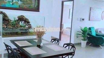 Cho thuê căn góc 3PN tầng cao view cv Gia Định- NTCB