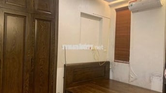 Cho thuê nhà nguyên căn ngõ 132 Cầu Giấy – vị trí thuận tiện