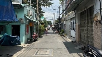 Nhà Đẹp Hẻm Huỳnh Thiện Lộc – 3 Tầng+ Lửng – Giá Tốt Nhất Khu