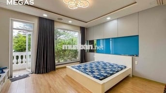 Cho Thuê Nhà Nguyên Căn 5PN 5WC Thoáng Mát Ngay CityLand Center Hills