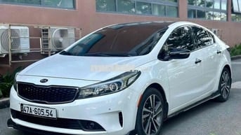 Kia Cerato 2017 1.6 AT - 70000 km