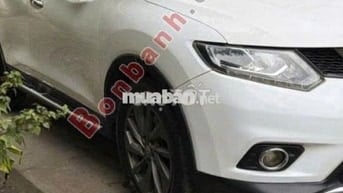 Nissan X-Trail 2.5 SV 4WD – Sản xuất 2016
